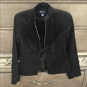 Ann Taylor Black Blazer Classic Tailored Design